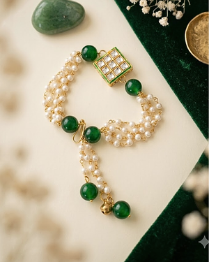 Square Kundan Pearl Bracelet Rakhi